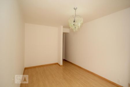 Apartamento à venda com 200m², 4 quartos e 4 vagas Apartamento à venda com 200m², 4 quartos e 4 vagasQuarto 1 - Suite