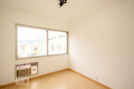 Apartamento à venda com 200m², 4 quartos e 4 vagas Apartamento à venda com 200m², 4 quartos e 4 vagasQuarto 3
