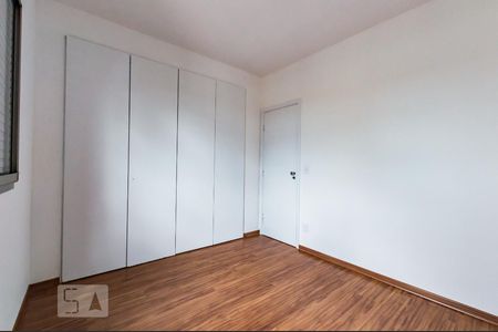 Apartamento à venda com 86m², 3 quartos e 1 vagaQuarto 2
