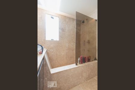 Apartamento à venda com 230m², 3 quartos e sem vaga Apartamento à venda com 230m², 3 quartos e sem vagaBanheiro