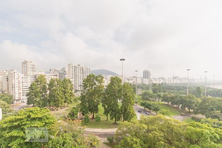 Apartamento à venda com 230m², 3 quartos e sem vaga Apartamento à venda com 230m², 3 quartos e sem vagaSala