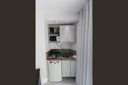Cozinha de apartamento para alugar com 1 quarto, 80m² em Jacarepaguá, Rio de Janeiro