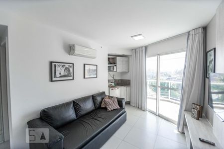 Sala de apartamento para alugar com 1 quarto, 80m² em Jacarepaguá, Rio de Janeiro