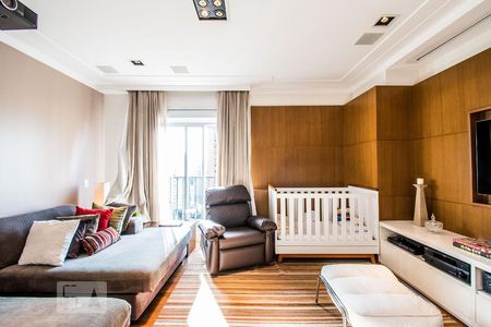 Apartamento à venda com 326m², 4 quartos e 5 vagasSala 3