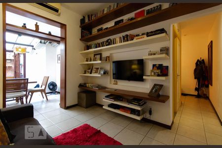 Sala de apartamento à venda com 2 quartos, 80m² em Lagoa, Rio de Janeiro