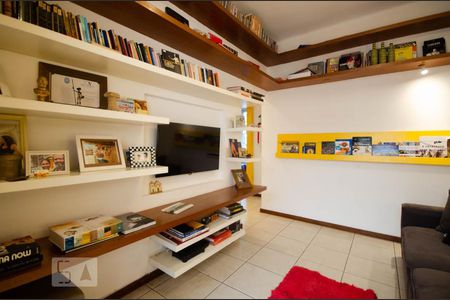 Sala de apartamento à venda com 2 quartos, 80m² em Lagoa, Rio de Janeiro