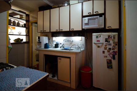 Apartamento à venda com 80m², 2 quartos e sem vaga Apartamento à venda com 80m², 2 quartos e sem vagaCozinha