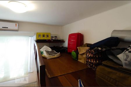 Apartamento à venda com 80m², 2 quartos e sem vaga Apartamento à venda com 80m², 2 quartos e sem vagaMezanino