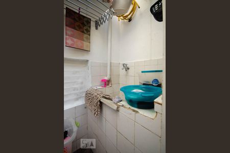 Apartamento à venda com 80m², 2 quartos e sem vaga Apartamento à venda com 80m², 2 quartos e sem vagaÁrea de serviço