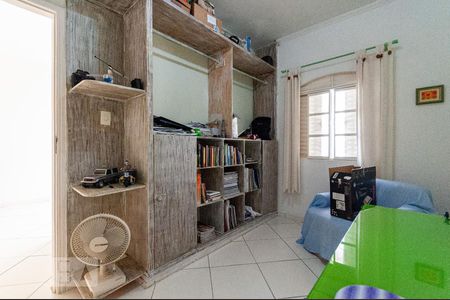 Casa à venda com 175m², 3 quartos e 8 vagas Casa à venda com 175m², 3 quartos e 8 vagasQuarto 1