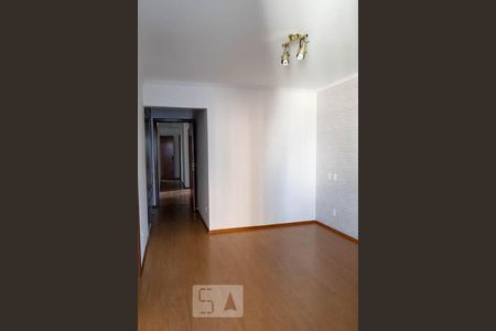 Apartamento para alugar com 232m², 4 quartos e 3 vagas Apartamento para alugar com 232m², 4 quartos e 3 vagasQUARTO SUITE 2