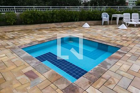 Apartamento para alugar com 52m², 2 quartos e 1 vagaPiscina