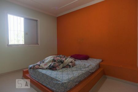 Casa de condomínio à venda com 250m², 5 quartos e 3 vagas Casa de condomínio à venda com 250m², 5 quartos e 3 vagasQuarto 2