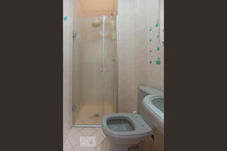 Casa de condomínio à venda com 250m², 5 quartos e 3 vagas Casa de condomínio à venda com 250m², 5 quartos e 3 vagasBanheiro