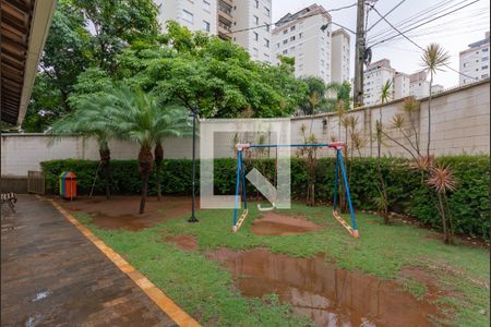 Apartamento para alugar com 60m², 2 quartos e 1 vaga Apartamento para alugar com 60m², 2 quartos e 1 vagaÁrea comum - Playground