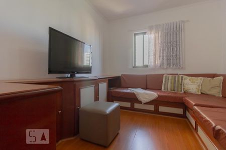 Apartamento à venda com 246m², 3 quartos e 4 vagas Apartamento à venda com 246m², 3 quartos e 4 vagasQuarto extra reversível