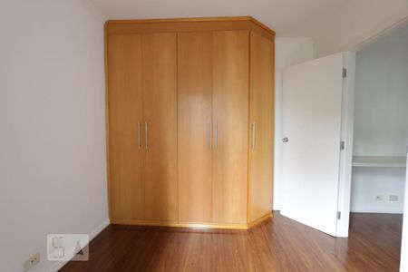 quarto de apartamento para alugar com 1 quarto, 43m² em Vila Suzana, São Paulo