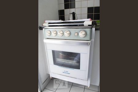 Apartamento à venda com 79m², 3 quartos e 2 vagasFOGÃO