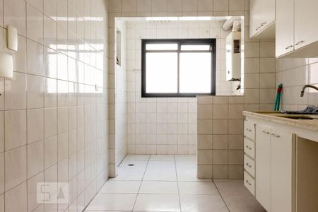 Apartamento à venda com 70m², 3 quartos e 2 vagasCozinha