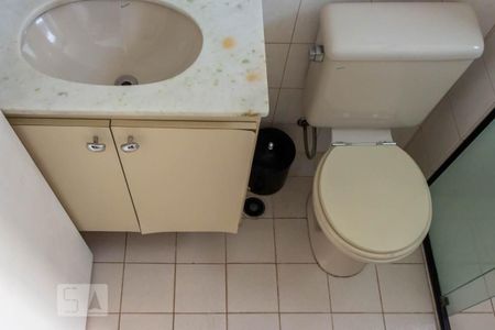 Apartamento à venda com 70m², 3 quartos e 2 vagasBanheiro da Suíte