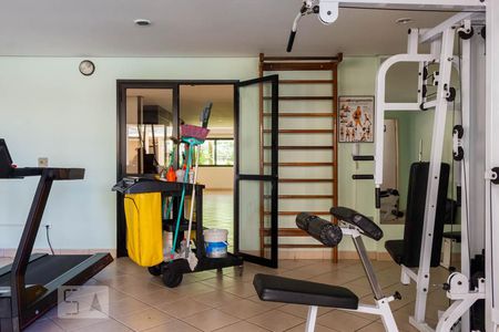 Apartamento à venda com 70m², 3 quartos e 2 vagasAcademia