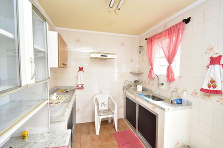 Casa à venda com 61m², 2 quartos e sem vagaCozinha 