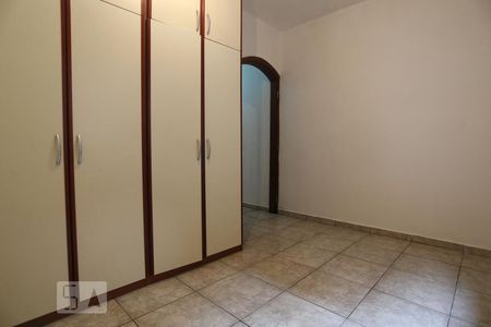 Casa à venda com 164m², 3 quartos e 2 vagas Casa à venda com 164m², 3 quartos e 2 vagasQuarto 01
