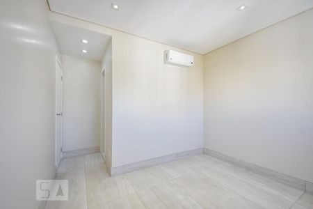 Apartamento à venda com 138m², 3 quartos e 2 vagas Apartamento à venda com 138m², 3 quartos e 2 vagasSuíte 2