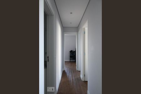 Apartamento à venda com 67m², 3 quartos e 1 vaga Apartamento à venda com 67m², 3 quartos e 1 vagaCorredor