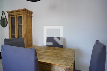 Sala de apartamento para alugar com 1 quarto, 43m² em Protásio Alves, Porto Alegre