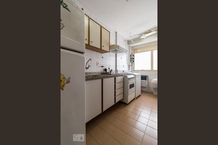 Apartamento para alugar com 65m², 2 quartos e 1 vaga Apartamento para alugar com 65m², 2 quartos e 1 vagaCozinha