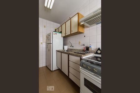 Apartamento para alugar com 65m², 2 quartos e 1 vaga Apartamento para alugar com 65m², 2 quartos e 1 vagaCozinha
