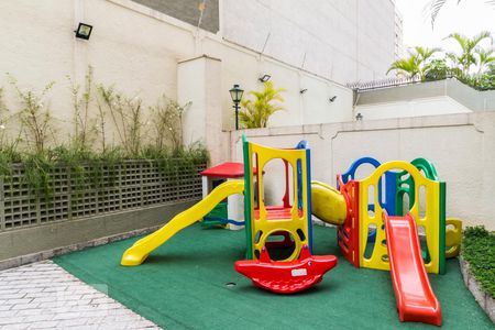 Apartamento para alugar com 65m², 2 quartos e 1 vagaPlayground