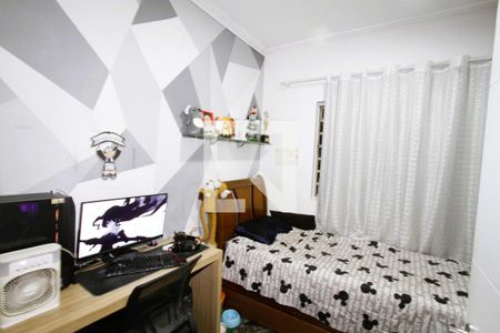 Casa à venda com 250m², 4 quartos e 3 vagasQuarto 2