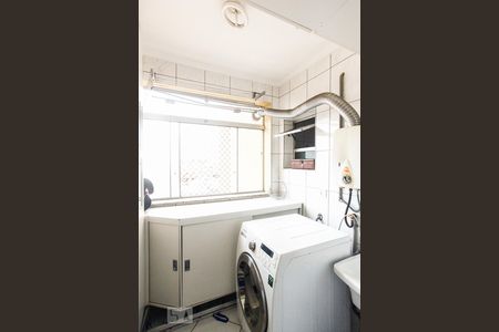 Apartamento à venda com 77m², 3 quartos e 1 vaga Apartamento à venda com 77m², 3 quartos e 1 vagaLavanderia