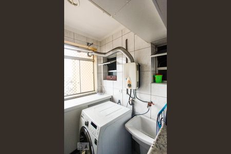 Apartamento à venda com 77m², 3 quartos e 1 vaga Apartamento à venda com 77m², 3 quartos e 1 vagaLavanderia