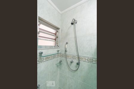 Casa para alugar com 480m², 5 quartos e 6 vagas Casa para alugar com 480m², 5 quartos e 6 vagasBanheiro Suite Térreo