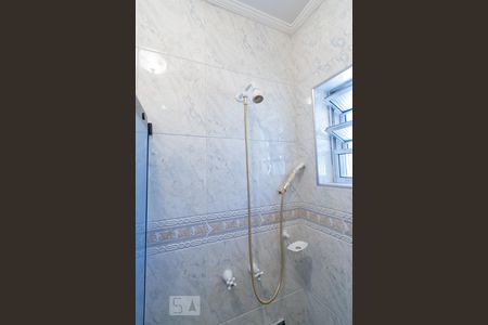 Casa para alugar com 480m², 5 quartos e 6 vagas Casa para alugar com 480m², 5 quartos e 6 vagasBanheiro Suíte 2