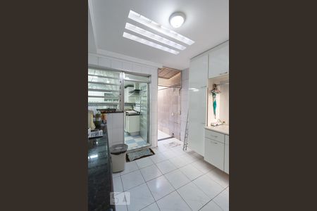 Casa para alugar com 480m², 5 quartos e 6 vagas Casa para alugar com 480m², 5 quartos e 6 vagasÁrea de Serviço