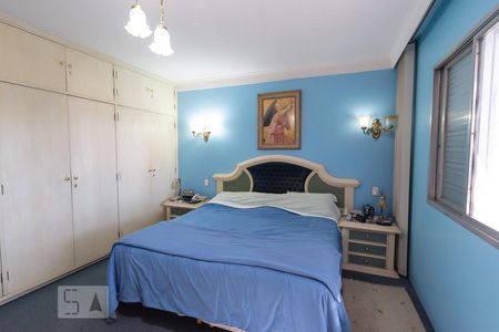 Casa para alugar com 480m², 5 quartos e 6 vagas Casa para alugar com 480m², 5 quartos e 6 vagasSuíte 5