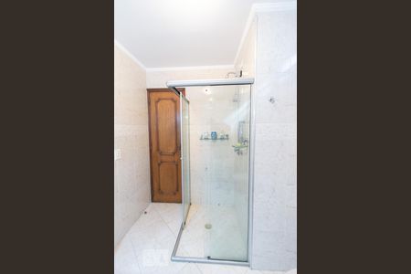 Casa para alugar com 480m², 5 quartos e 6 vagas Casa para alugar com 480m², 5 quartos e 6 vagasBanheiro Suíte 3