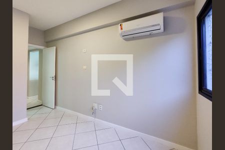 Apartamento à venda com 83m², 2 quartos e 1 vaga Apartamento à venda com 83m², 2 quartos e 1 vagaSuíte