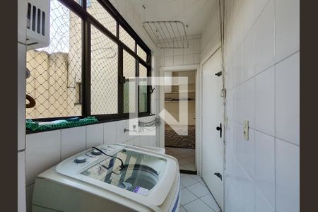 Apartamento à venda com 83m², 2 quartos e 1 vaga Apartamento à venda com 83m², 2 quartos e 1 vagaÁrea de Serviço