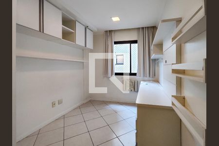Apartamento à venda com 83m², 2 quartos e 1 vaga Apartamento à venda com 83m², 2 quartos e 1 vagaQuarto