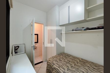 Apartamento à venda com 83m², 2 quartos e 1 vaga Apartamento à venda com 83m², 2 quartos e 1 vagaQuarto de Serviço