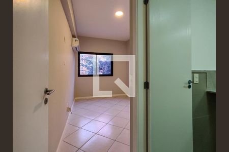 Apartamento à venda com 83m², 2 quartos e 1 vaga Apartamento à venda com 83m², 2 quartos e 1 vagaSuíte