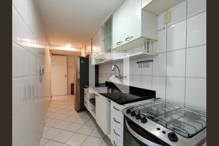 Apartamento à venda com 83m², 2 quartos e 1 vaga Apartamento à venda com 83m², 2 quartos e 1 vagaCozinha