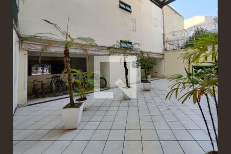 Apartamento à venda com 83m², 2 quartos e 1 vaga Apartamento à venda com 83m², 2 quartos e 1 vagaÁrea comum - Playground