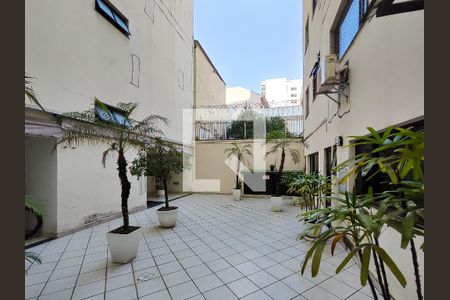 Apartamento à venda com 83m², 2 quartos e 1 vaga Apartamento à venda com 83m², 2 quartos e 1 vagaÁrea comum - Playground