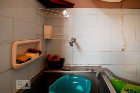 Casa à venda com 500m², 3 quartos e 3 vagas Casa à venda com 500m², 3 quartos e 3 vagasÁrea de Serviço